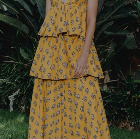 RHODE Dresses & Skirts - RHODE Resort maxi dress in printed cotton with a tiered silhouette. Head turner!